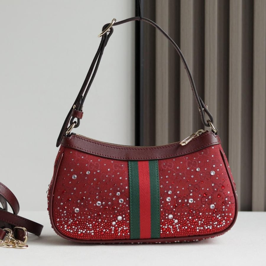 Gucci 26 cm size