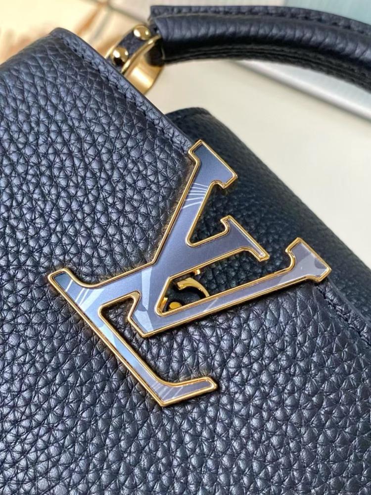 Louis Vuitton size 21 cm