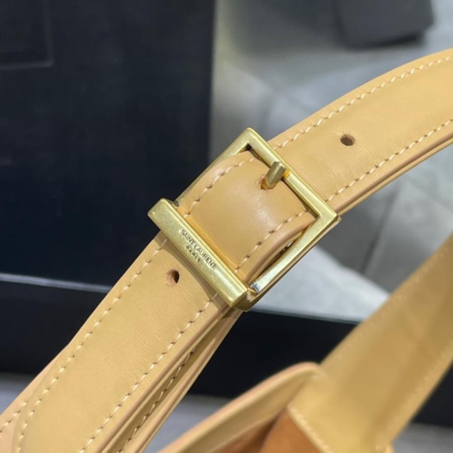Saint Laurent size 25 cm