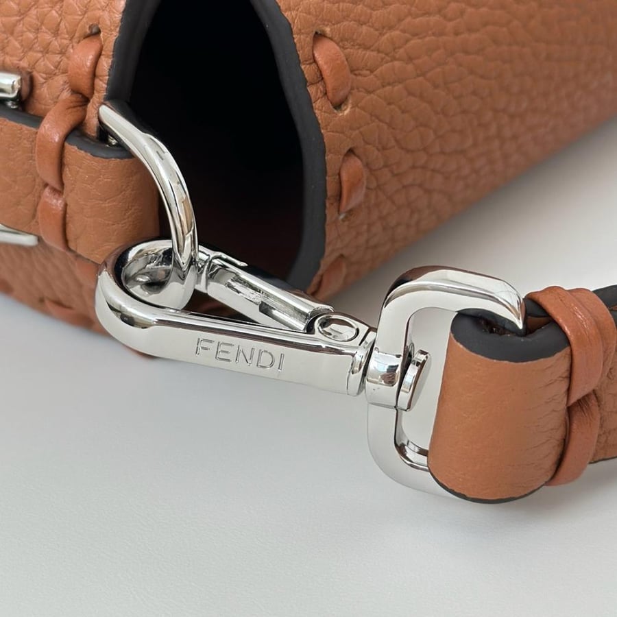 فندي باغيت مقاس 27 cm