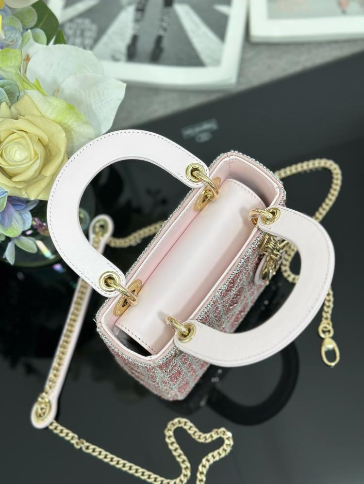 Lady Dior size 17 cm