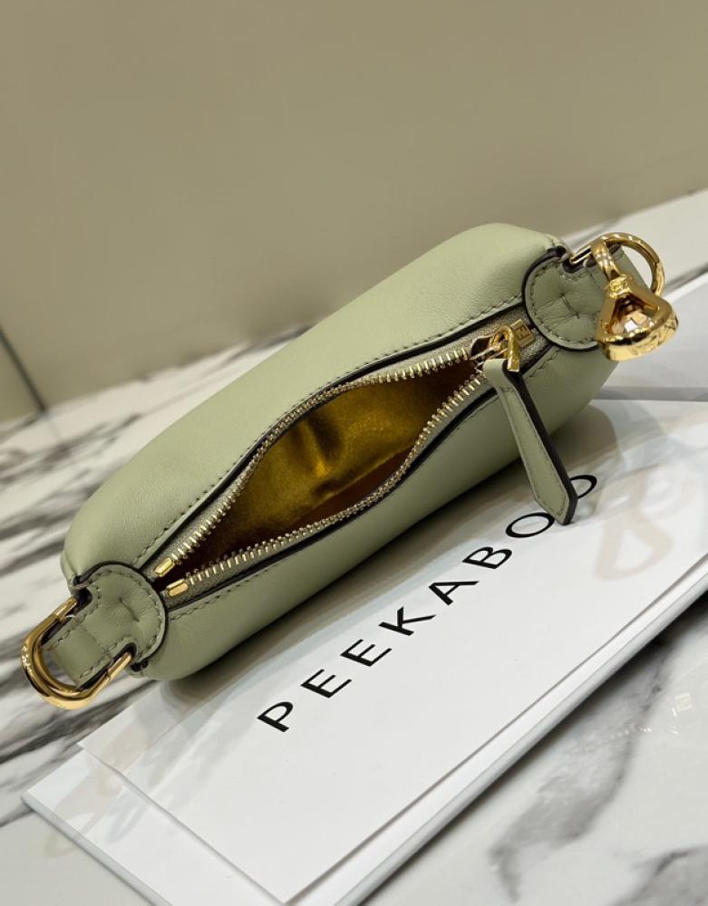 Fendi size 16.5 cm