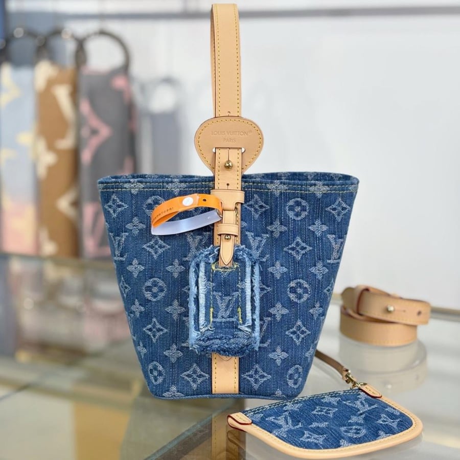 لوي فيتون مقاس 18/16 cm