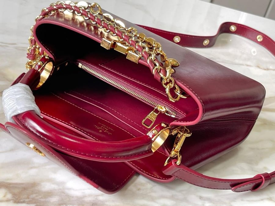 لوي فيتون مقاس 26.5 cm