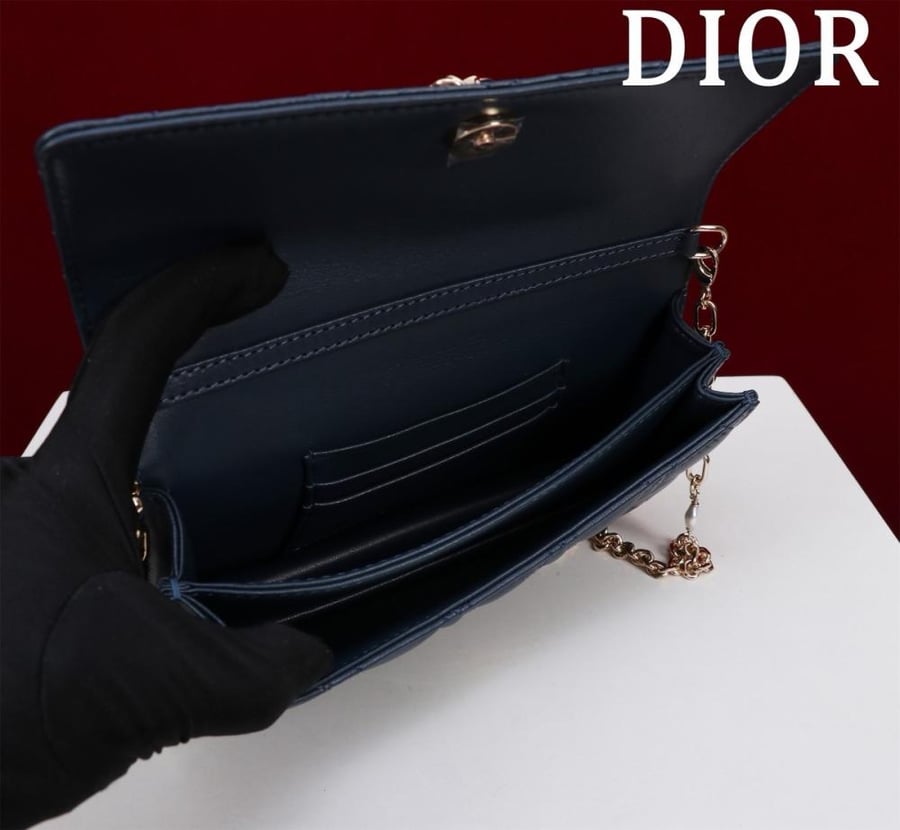 ليدي كلاتش مقاس 21/11.5 cm