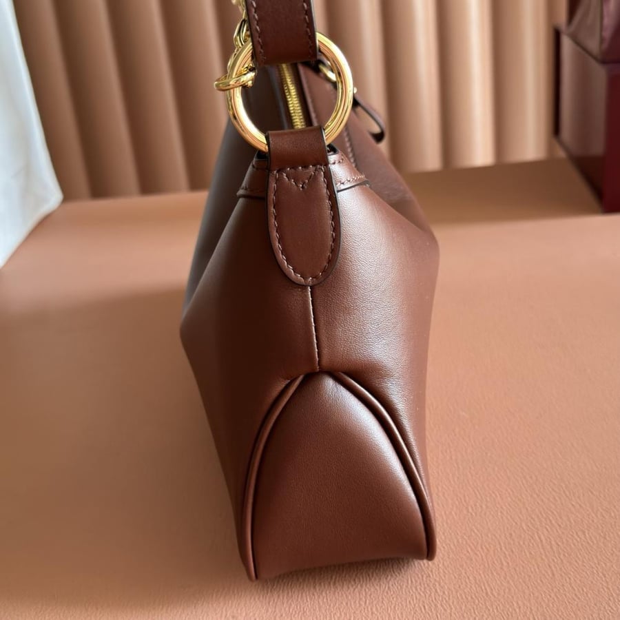 قوتشي مقاس 31.5/17.5 cm