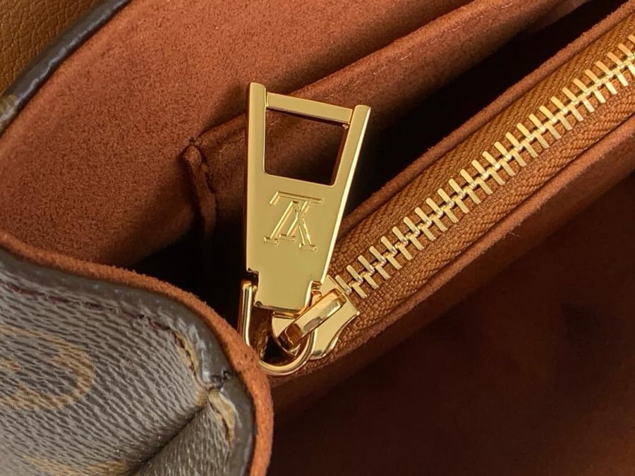 Loewe size 24/15 cm