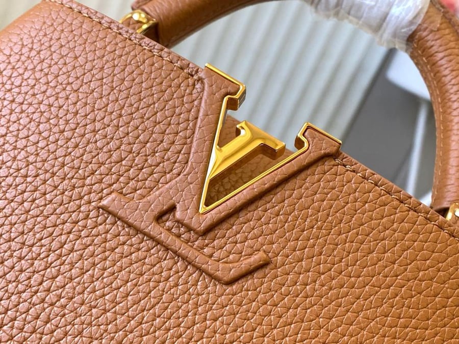 لوي فيتون مقاس 21 cm