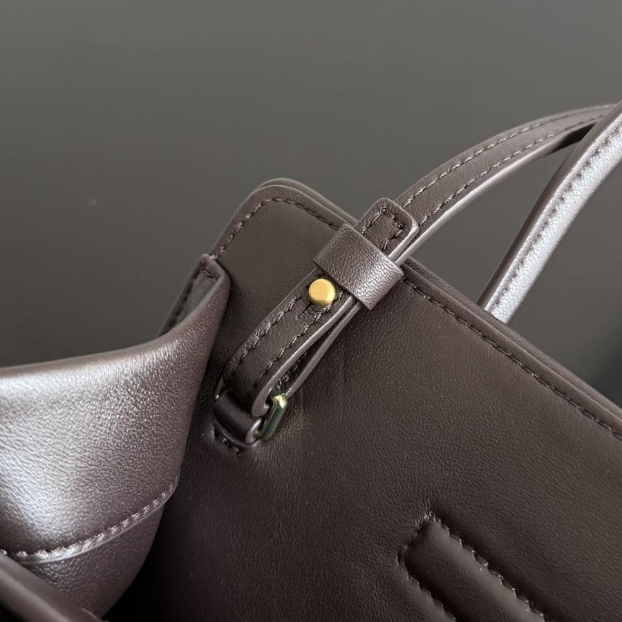 بوتيغا مقاس 21.5/15 cm