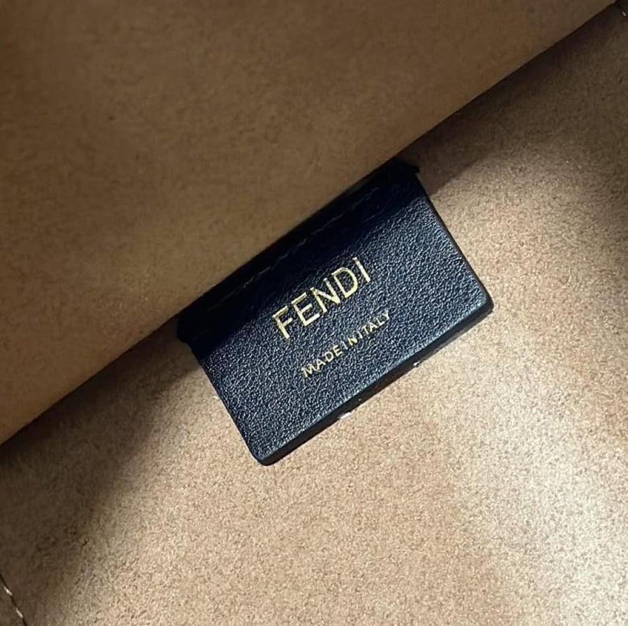 Fendi size 36 cm