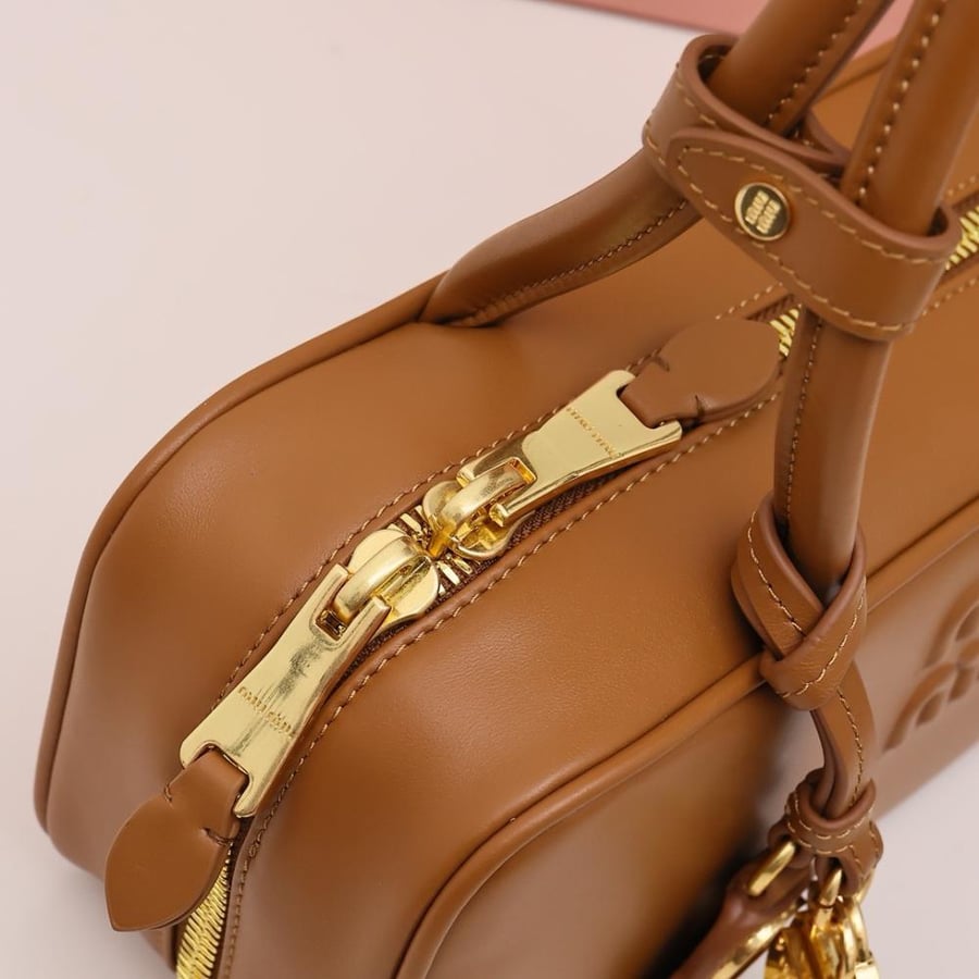 ميو ميو مقاس 28 cm