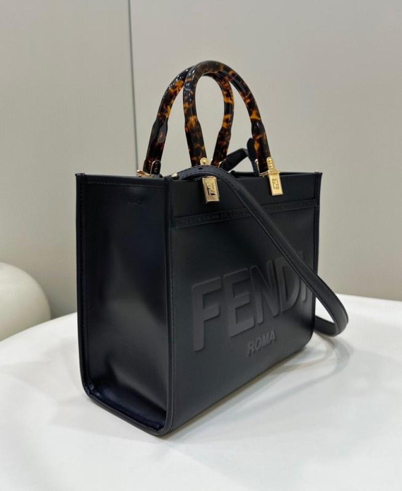 Fendi size 25.5 cm