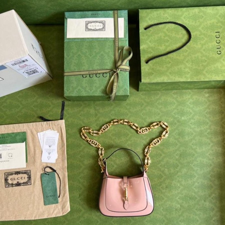 Gucci 19 cm size