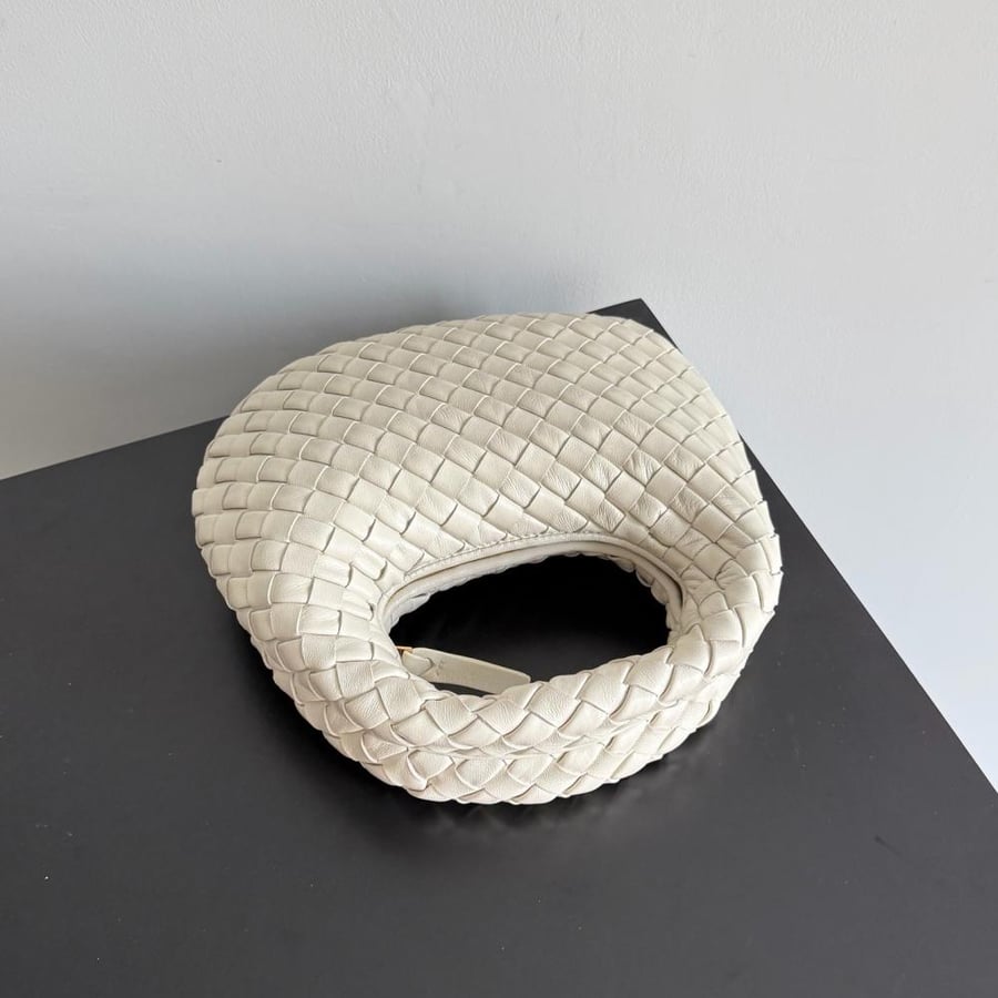 بوتيغا مقاس 26/22 cm