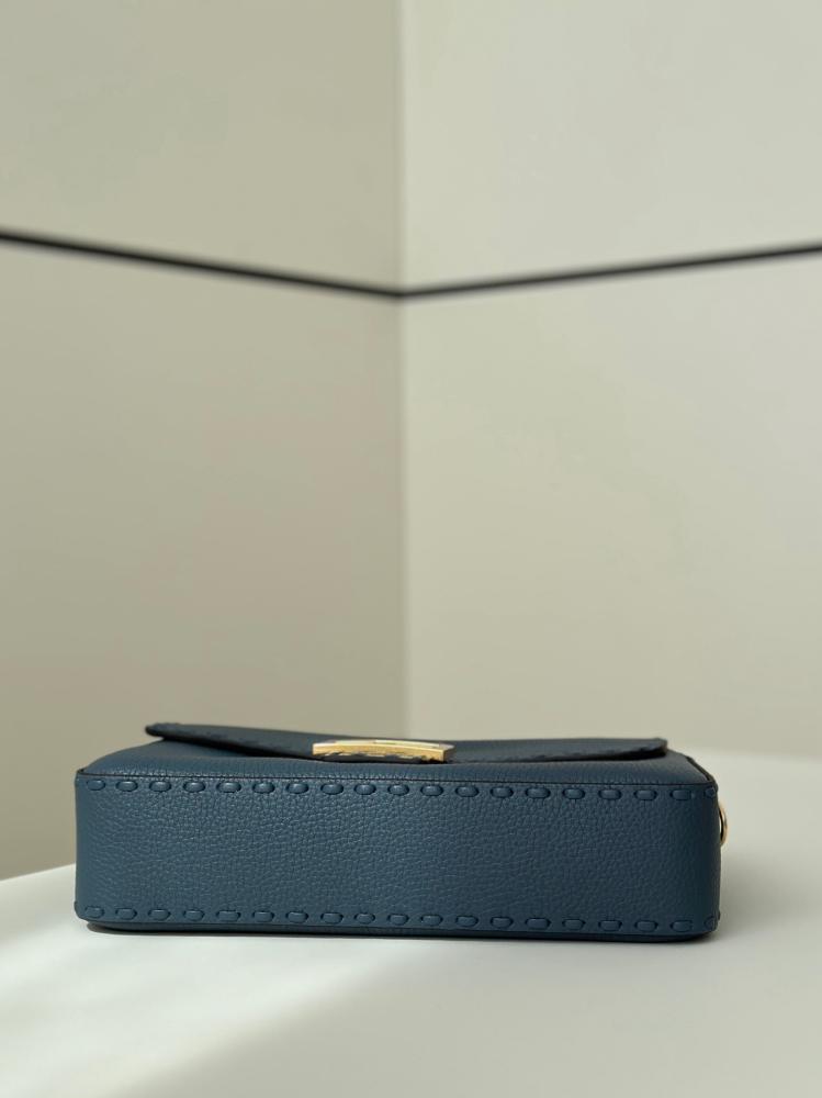 فندي باغيت مقاس 27 cm
