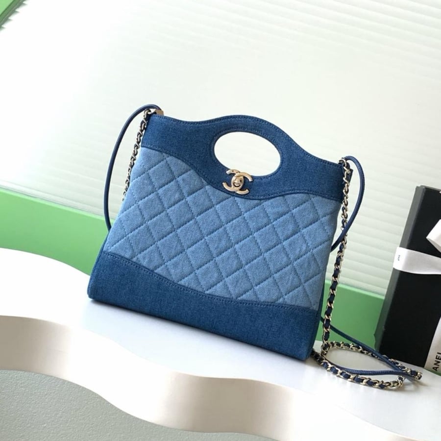 شانيل مقاس 23.5/22 cm