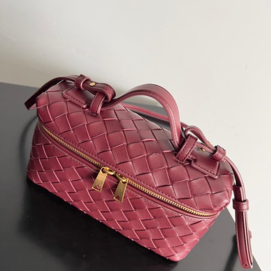 بوتيغا مقاس 22 cm
