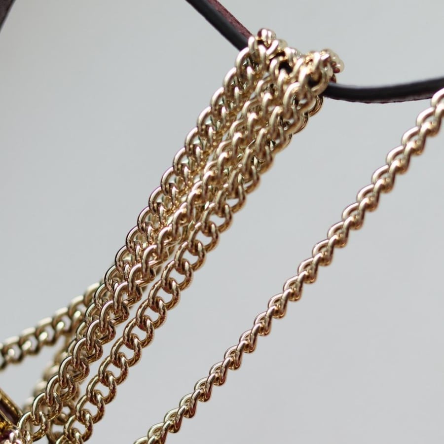 Gucci 20 cm size