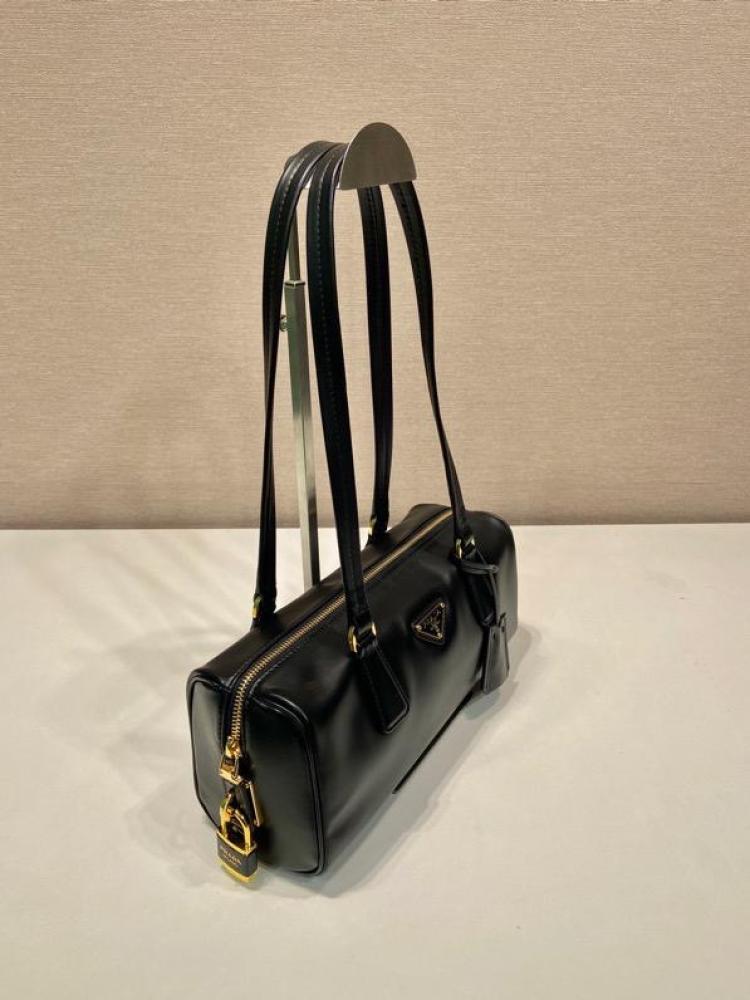 Prada size 29 cm