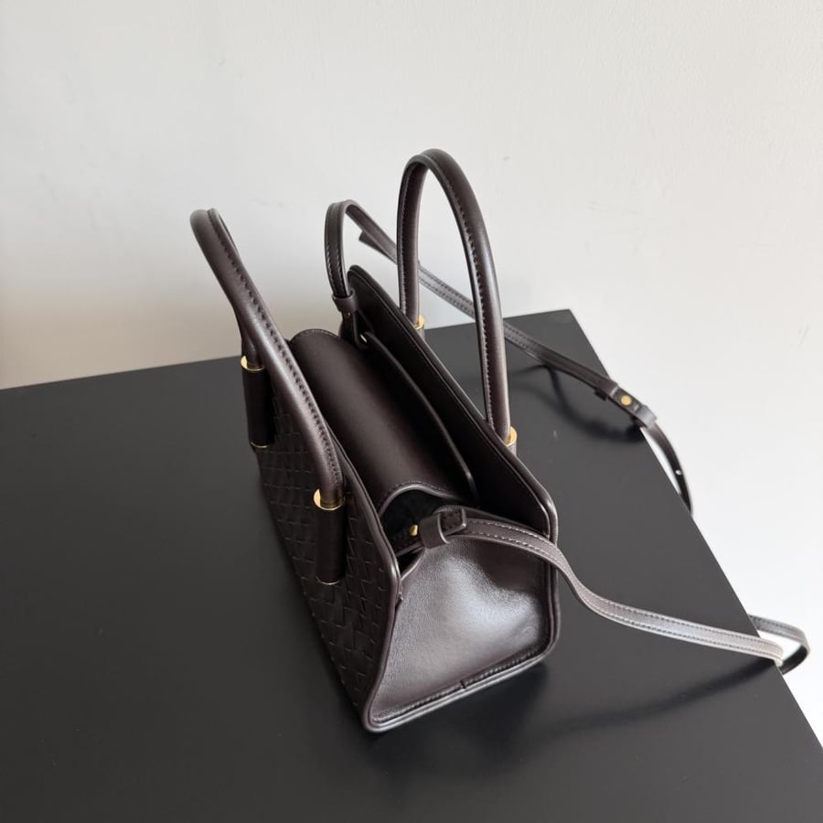 بوتيغا مقاس 21.5/15 cm