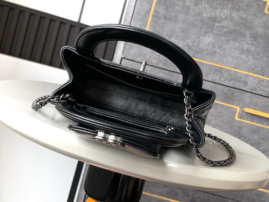 شانيل مقاس 19 cm
