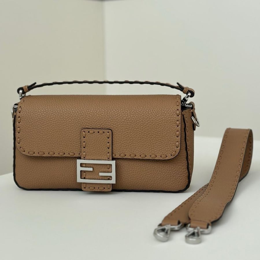 فندي باغيت مقاس 27 cm