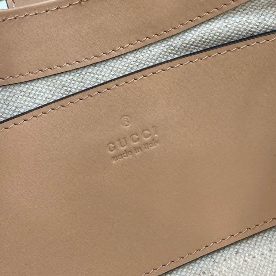 قوتشي مقاس 27 cm