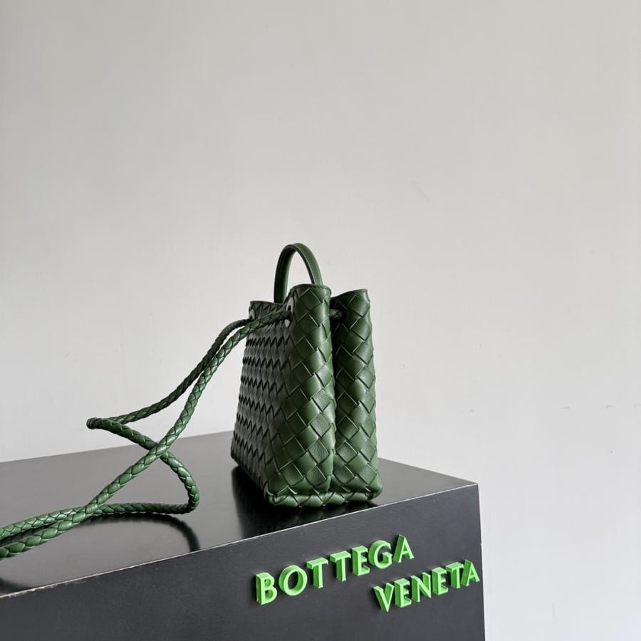 بوتيغا مقاس 25/22 cm
