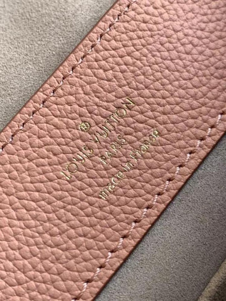 لوي فيتون مقاس 23 cm