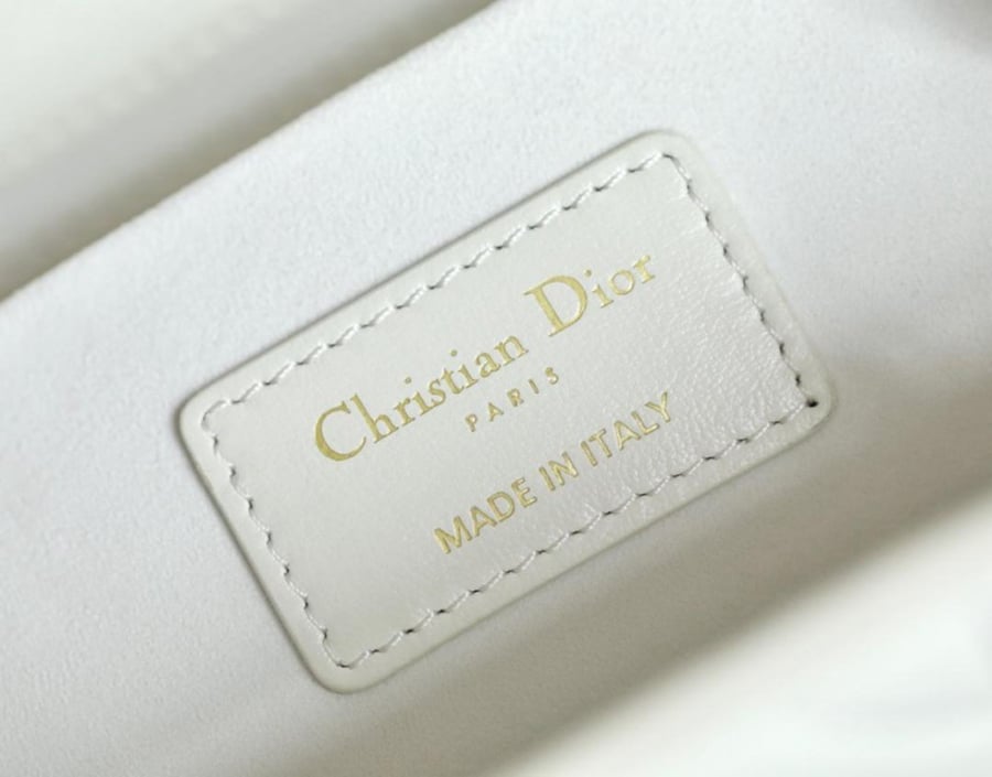 Lady Dior size 26 cm