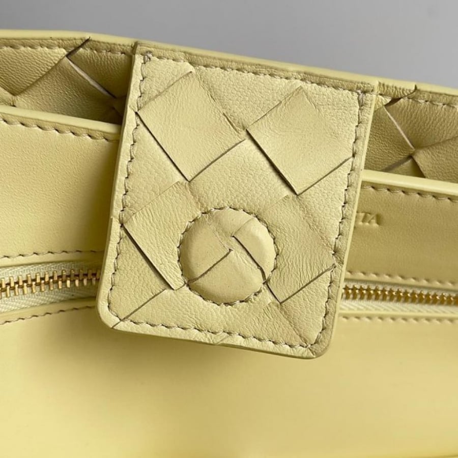 Bottega size 32 cm