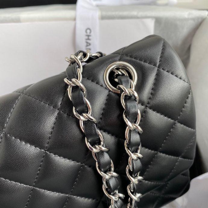 شانيل كلاسك مقاس 25 cm