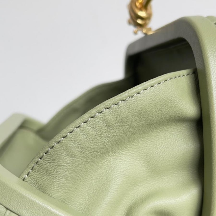 Bottega size 20.5 cm