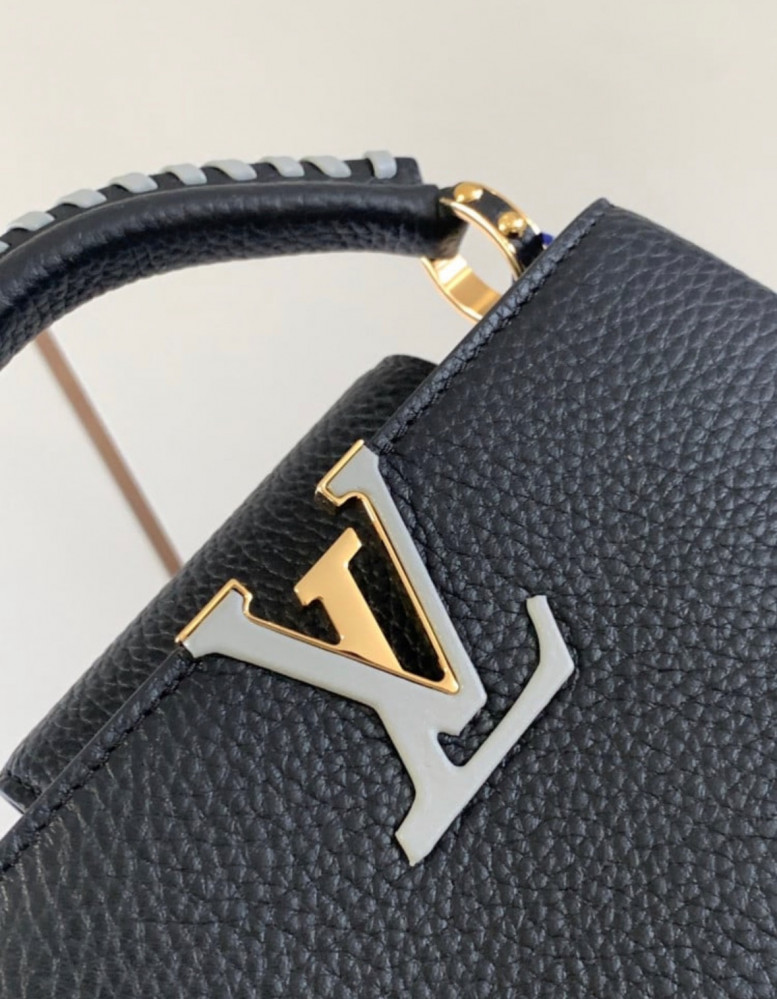 Louis Vuitton size 21 cm