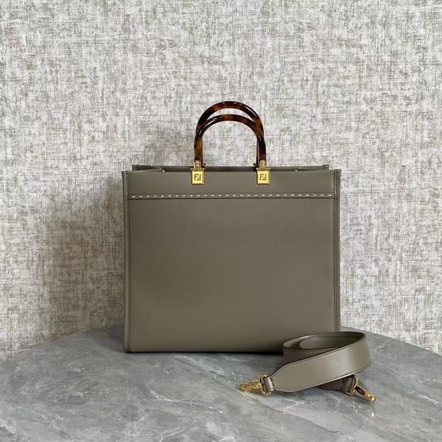 Fendi size 36 cm