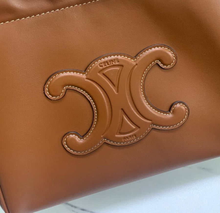 Celine size 22 cm