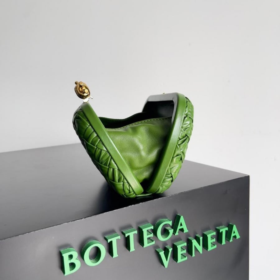 Bottega size 20.5 cm