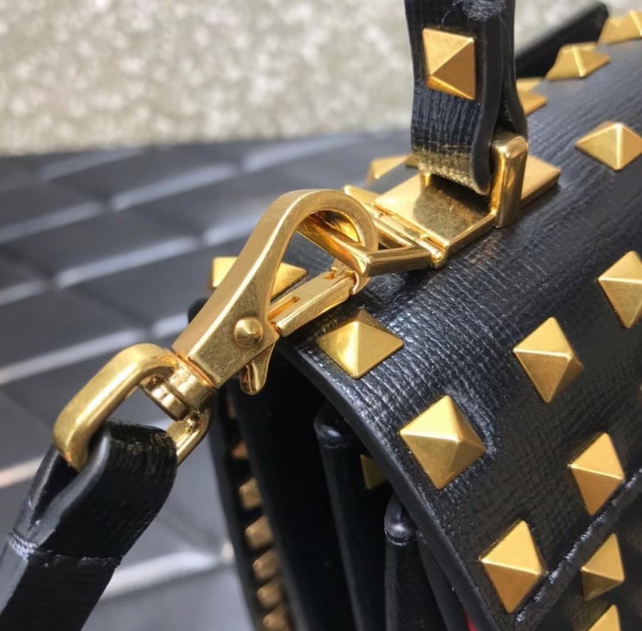 Valentino size 22 cm