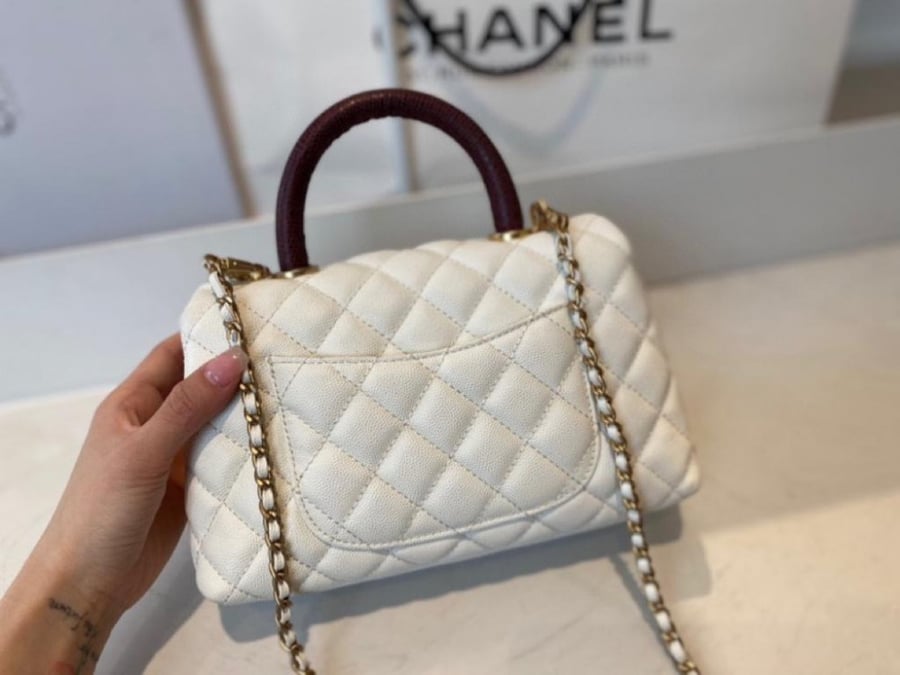 Chanel size 23 cm