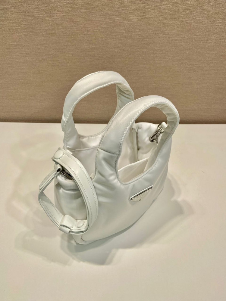 Prada size 19 cm