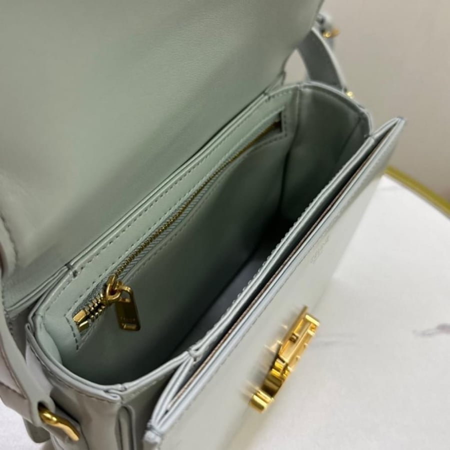 Celine size 18.5 cm