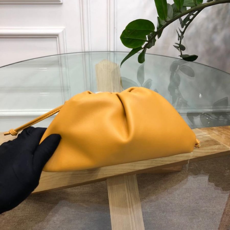 Bag size 22 cm
