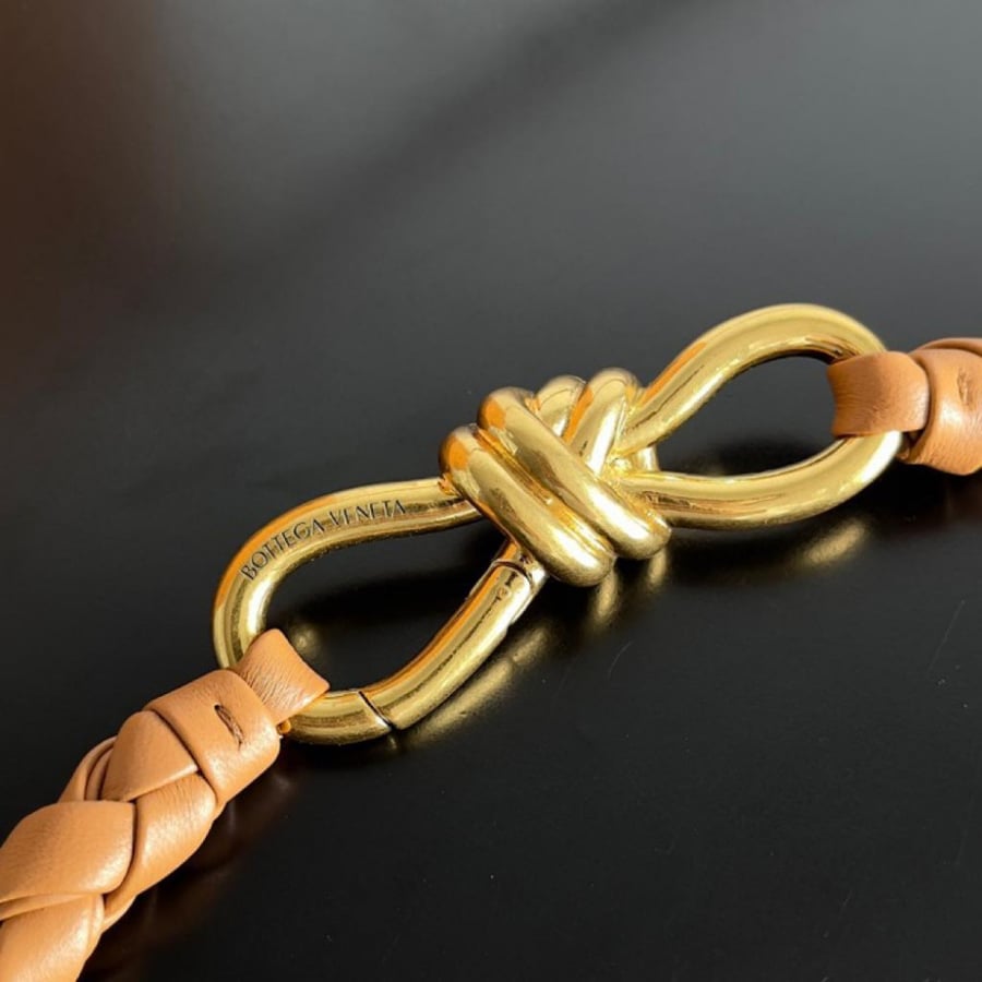 Bottega size 32 cm