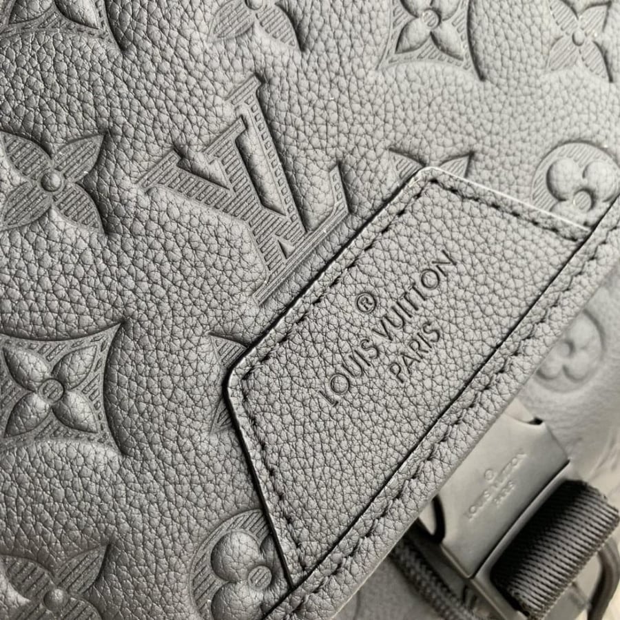 Travel bag Louis Vuitton