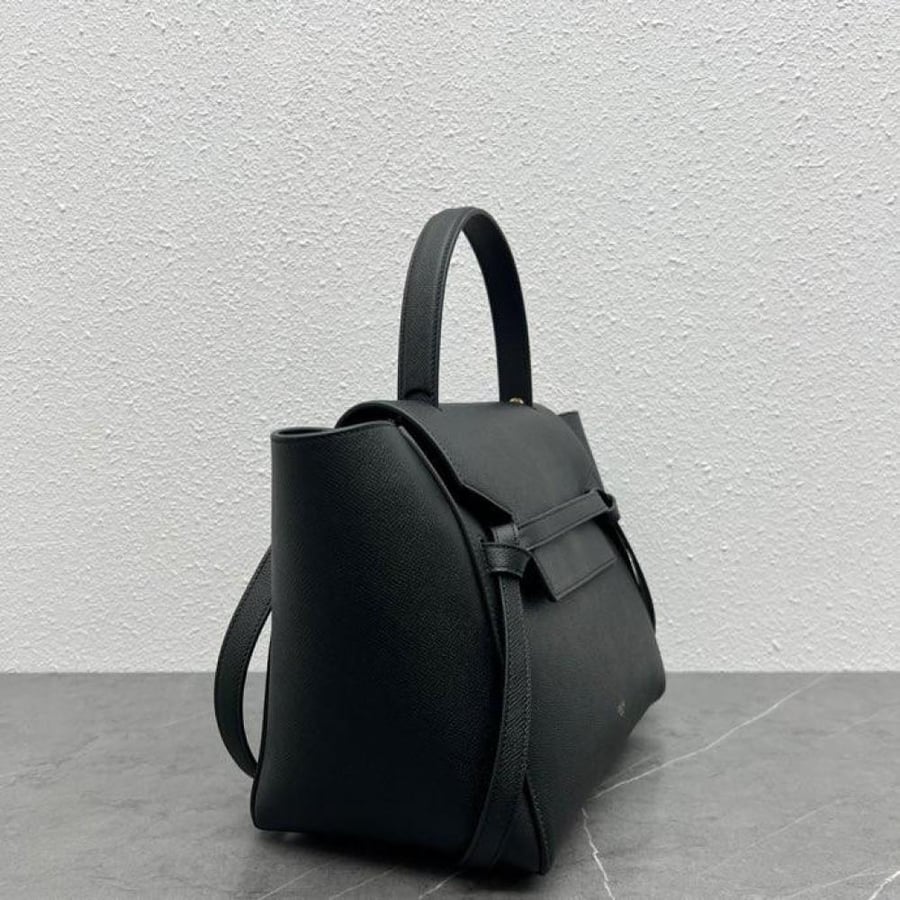 Celine size 28 cm