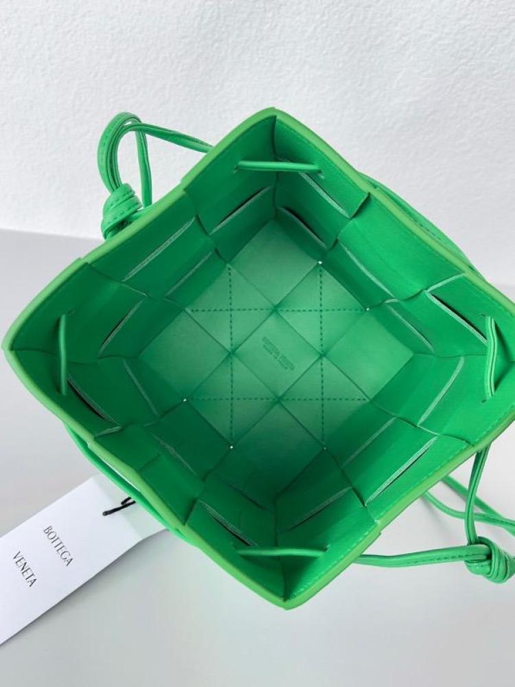 بوتيغا مقاس 18 cm