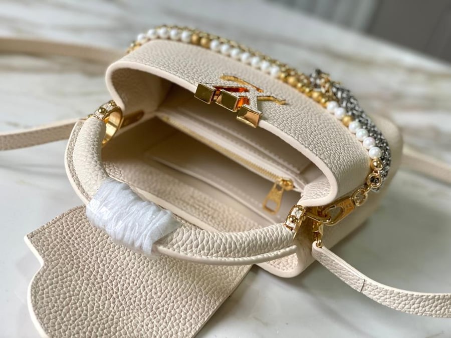لوي فيتون مقاس 21/14 cm