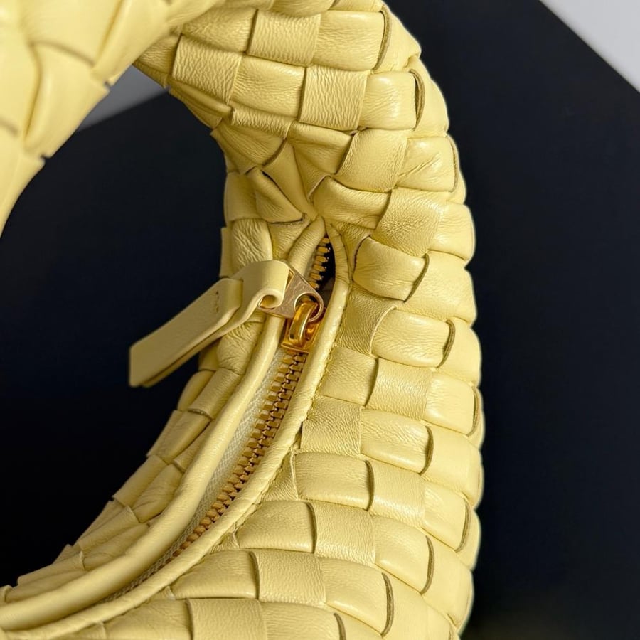 بوتيغا مقاس 26/22 cm