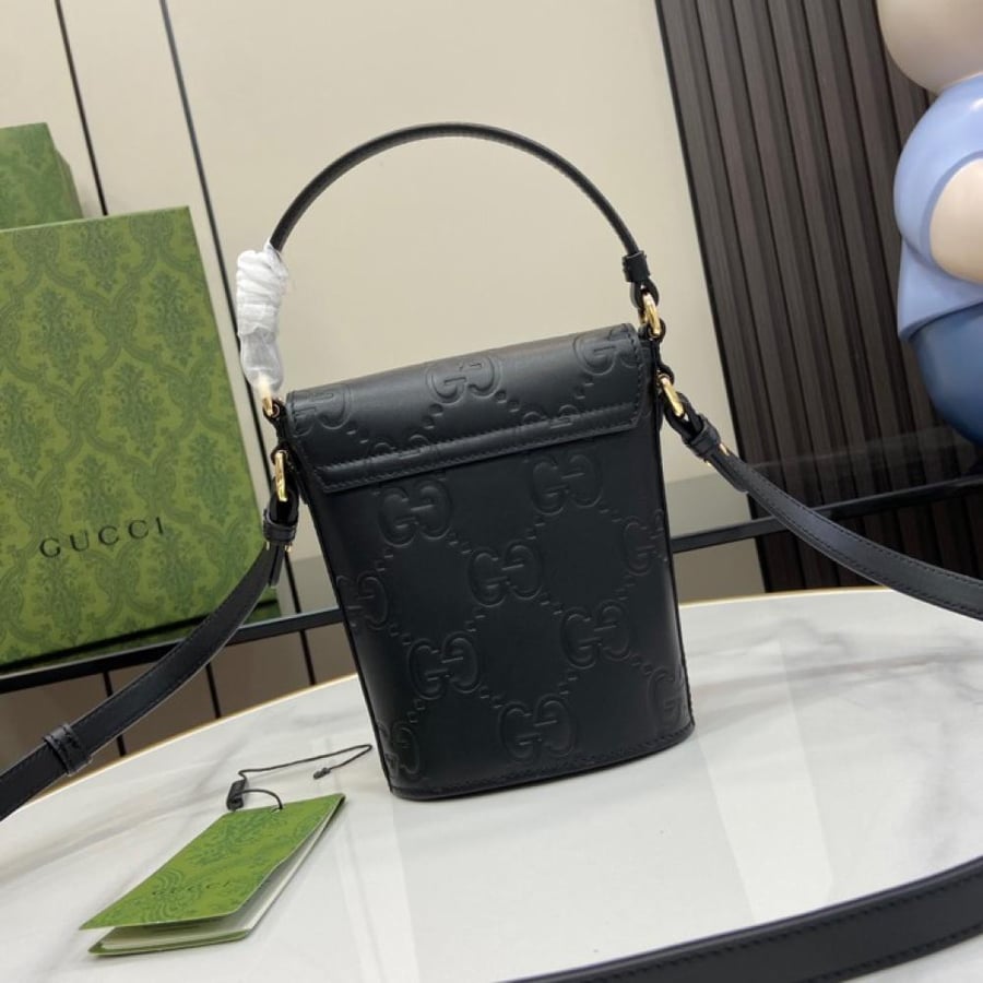 Gucci size 15.5 cm