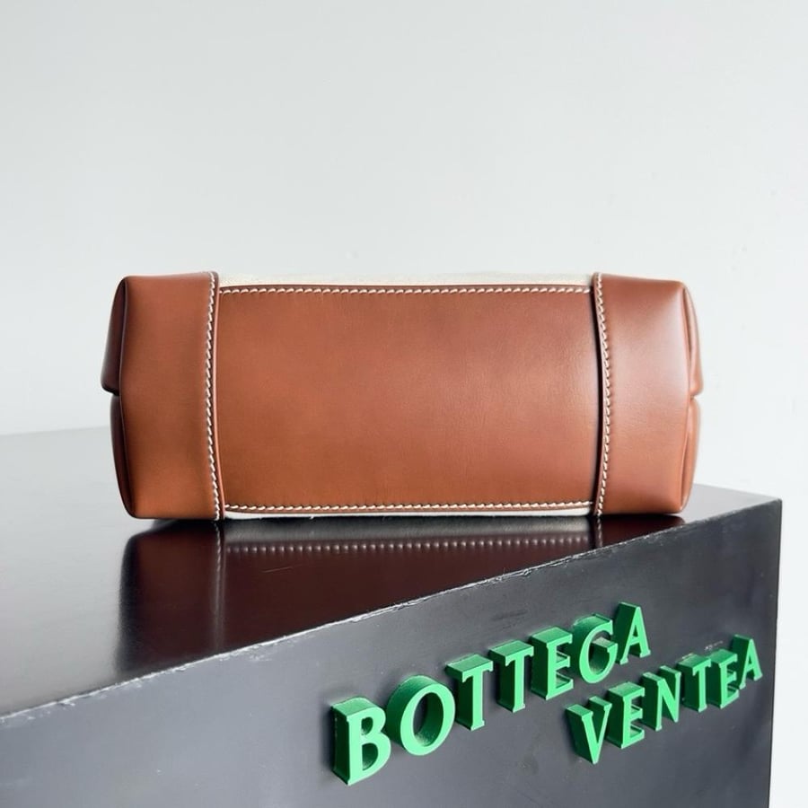 Bottega size 25 cm